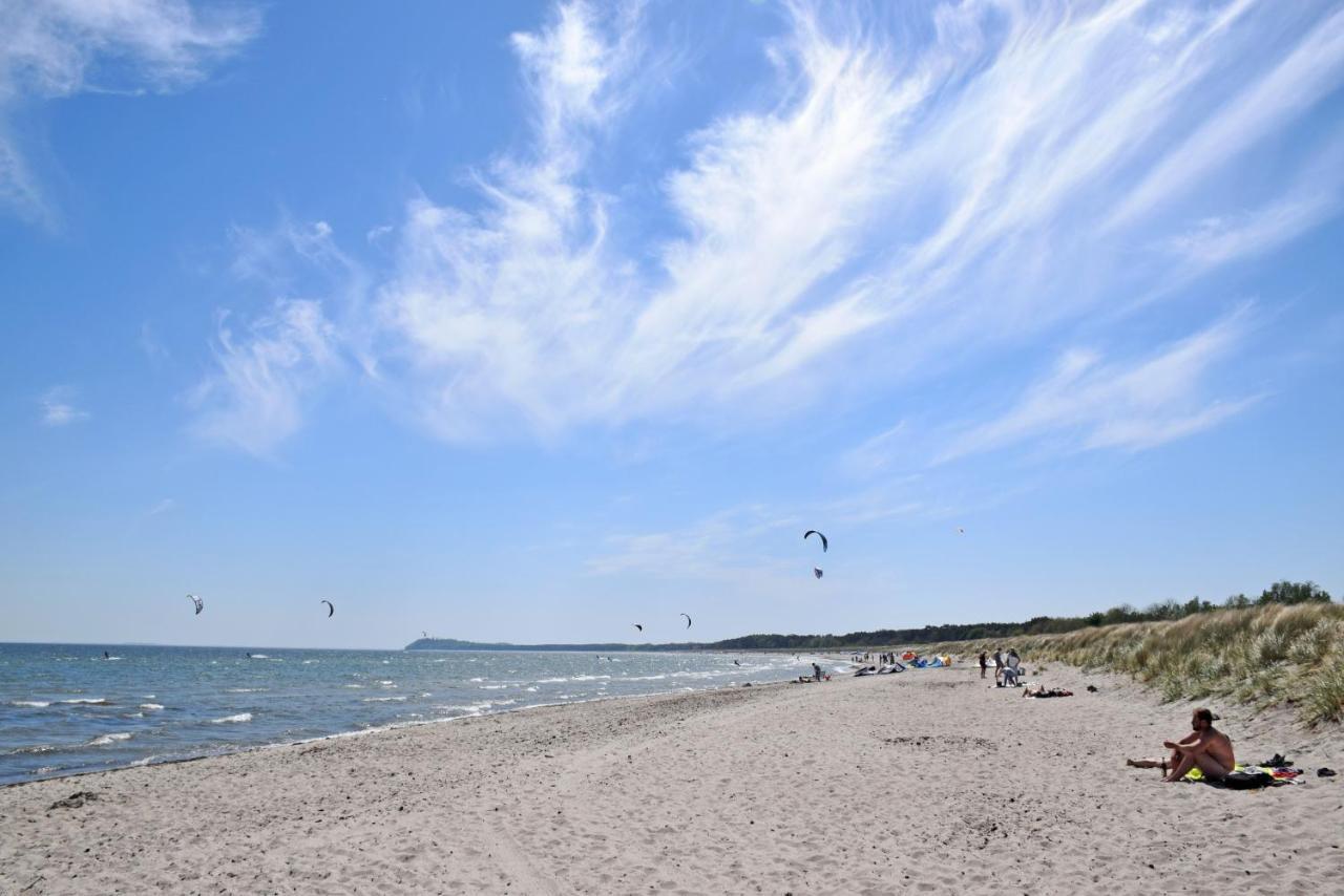 Ferienwohnung Mit Balkon 500 M Bis Zum Strand Vb غورين المظهر الخارجي الصورة